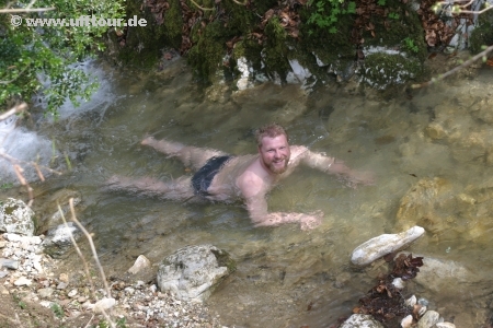 Baden im Bergbach