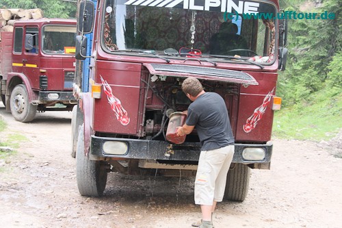 Wasserkühlung beim luftgekühlten Motor...